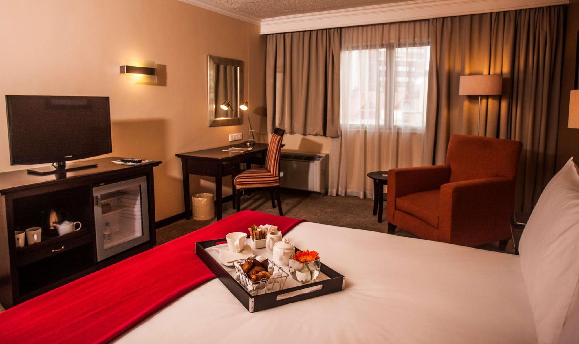 Southern Sun Pretoria Exterior foto