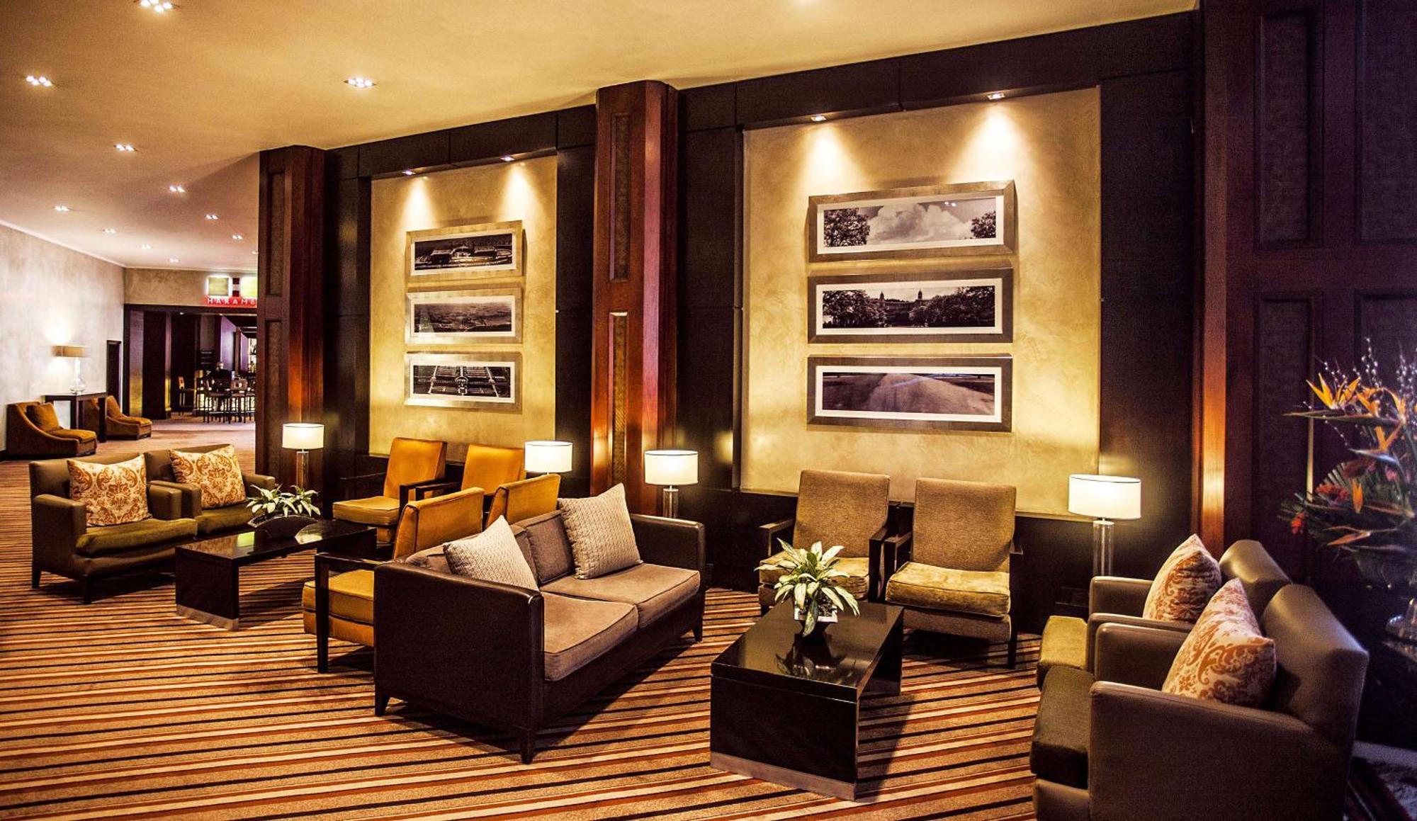 Southern Sun Pretoria Exterior foto